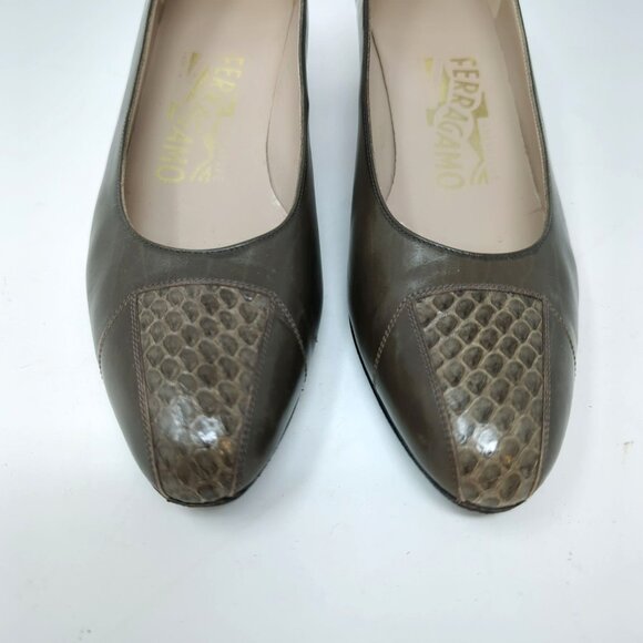 Vintage Ferragamo Pumps 7 Green Leather Heels - Picture 4 of 12